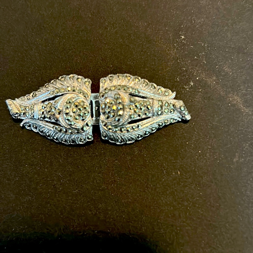 Art deco vintage brooch, silver, multiple stones